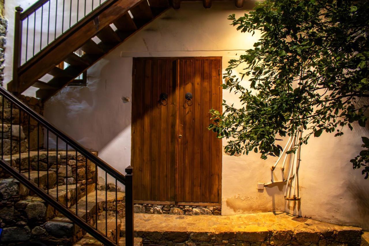 Villa Αρχοντικό Αλεξάνδρου Kakopetria Exterior foto